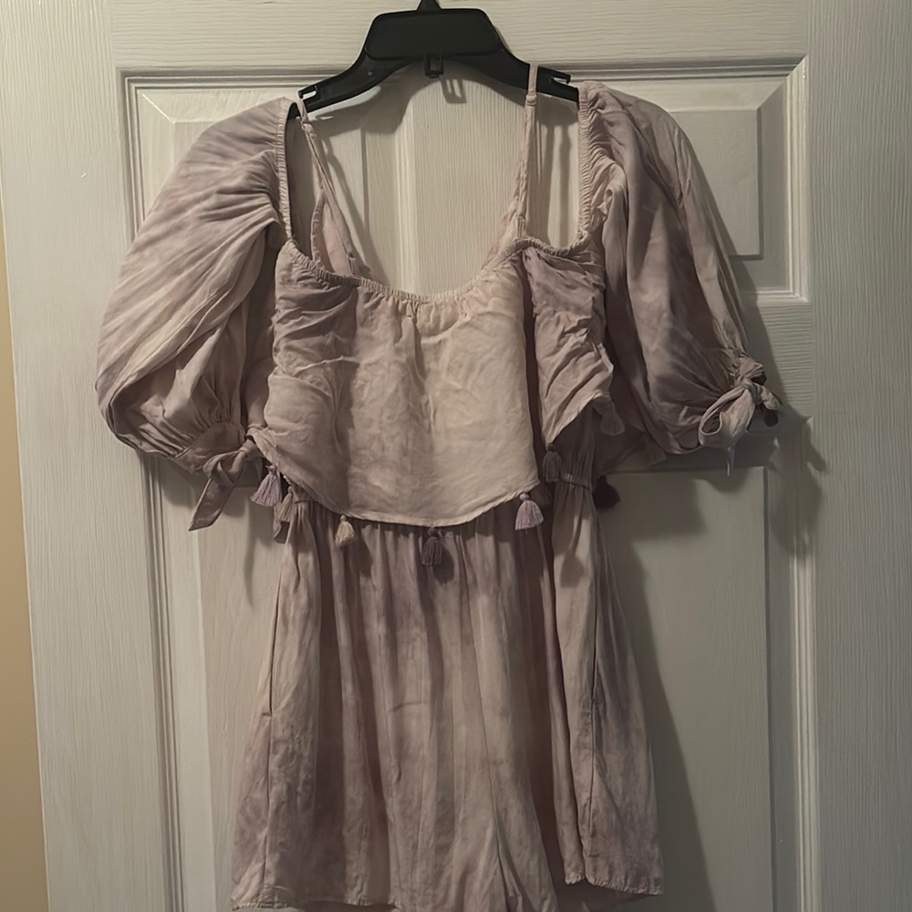 Elegant Lavender Women's spaghetti strap off the shoulder shorts romper
